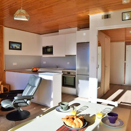 Apartment Ecureuils B By Interhome